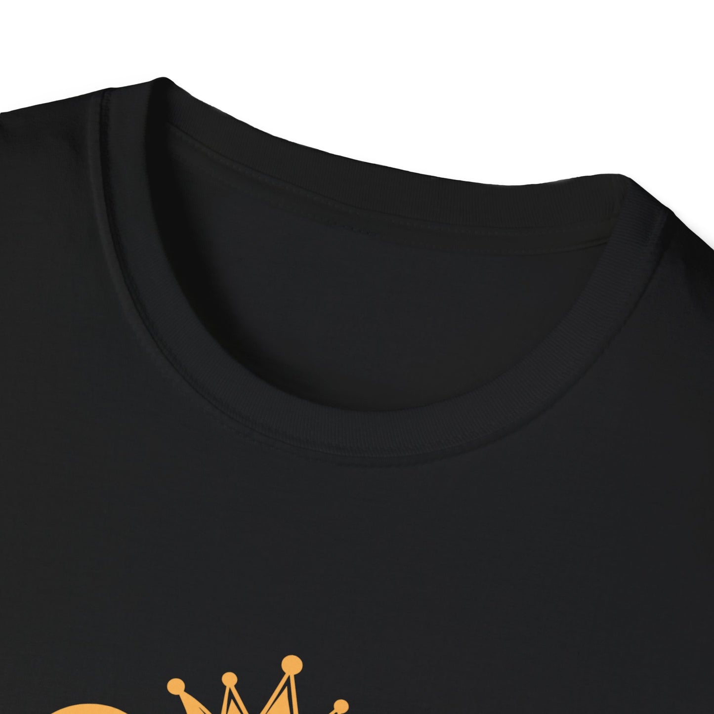 Queen Behavior Unisex Softstyle T-Shirt - Perfect for Celebrations & Everyday Wear